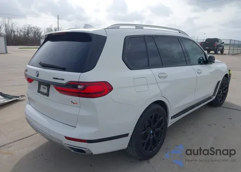 2020 BMW X7 xDrive40I z USA, uszkodzony, nr VIN 5UXCW2C04L9B40606